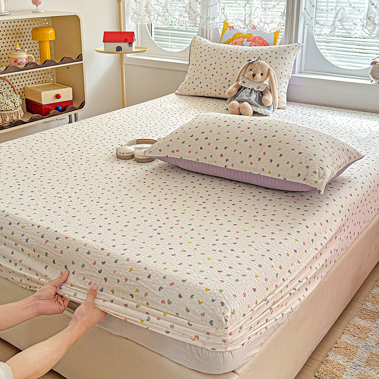 91家纺网 家纺一手货源 找家纺 悦织湾家纺 2026新款老粗布印花床单床笠床笠三两件套春秋学生宿舍单双人床笠 心心相印