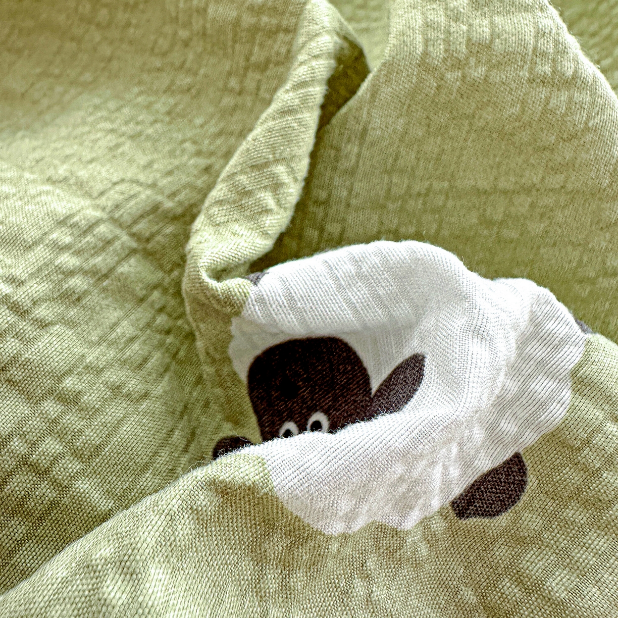 91家纺网 家纺一手货源 找家纺 悦织湾家纺 2026新款老粗布印花床单床笠床笠三两件套春秋学生宿舍单双人床笠 羊羊牧场