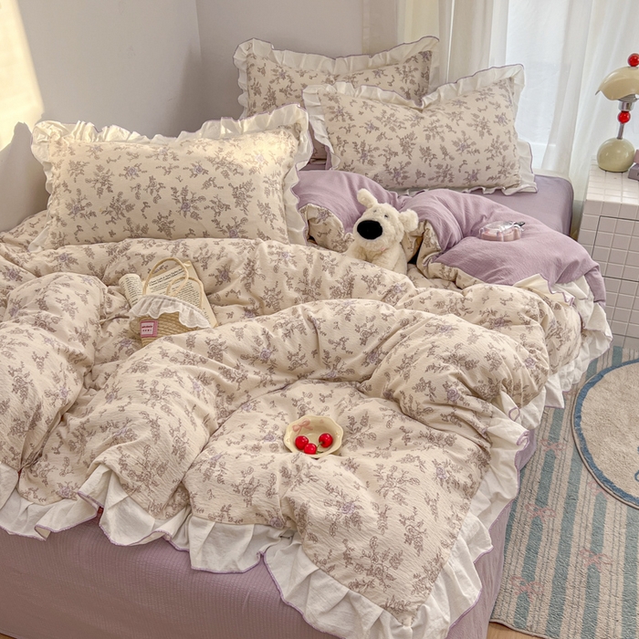 91家纺网 家纺一手货源 找家纺 柒月家居 2026新款小清新木棉皱皱纱花边款四件套 春意紫