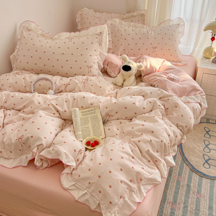 91家纺网 家纺一手货源 找家纺 柒月家居 2026新款小清新木棉皱皱纱花边款四件套 爱心飘飘