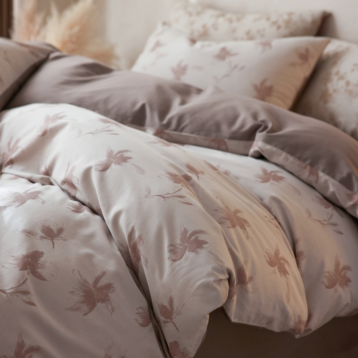 91家纺网 家纺一手货源 找家纺 涞澳家纺 2026新款全棉纯棉色织提花四件套 梧叶