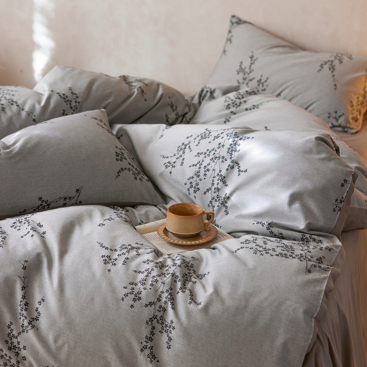 91家纺网 家纺一手货源 找家纺 涞澳家纺 2026新款全棉纯棉色织提花四件套 枝园