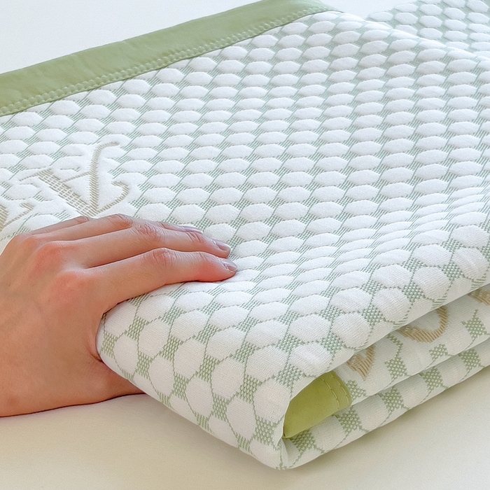 91家纺网 家纺一手货源 找家纺 （总）馨乐家纺 2026新款三层纱针织夏凉被夏被被子被芯盖毯