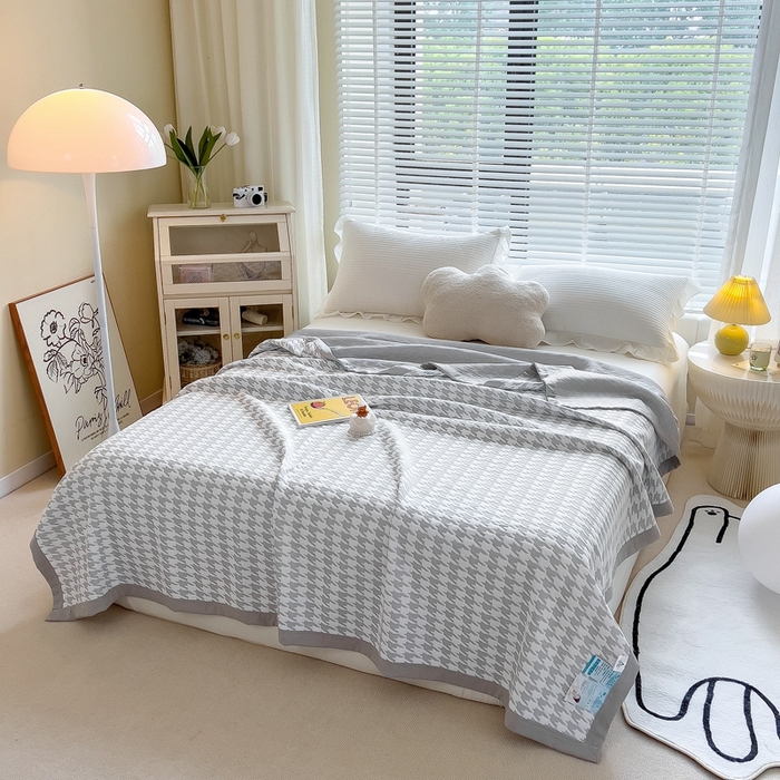 91家纺网 家纺一手货源 找家纺 馨乐家纺 2026新款三层纱针织夏凉被夏被被子被芯盖毯 涵雁