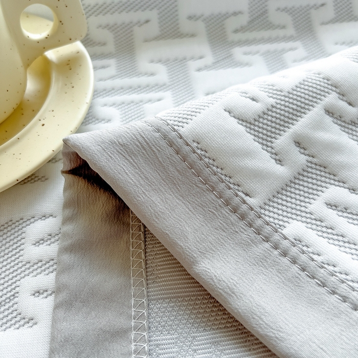 91家纺网 家纺一手货源 找家纺 馨乐家纺 2026新款三层纱针织夏凉被夏被被子被芯盖毯 问夏