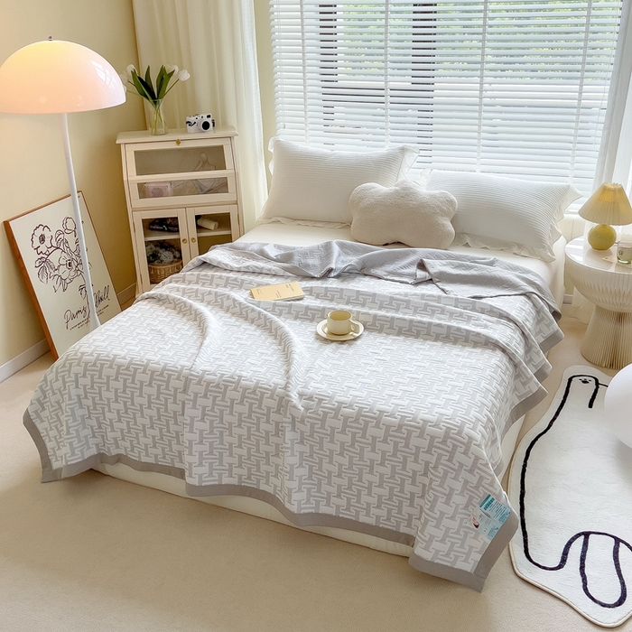 91家纺网 家纺一手货源 找家纺 馨乐家纺 2026新款三层纱针织夏凉被夏被被子被芯盖毯 问夏