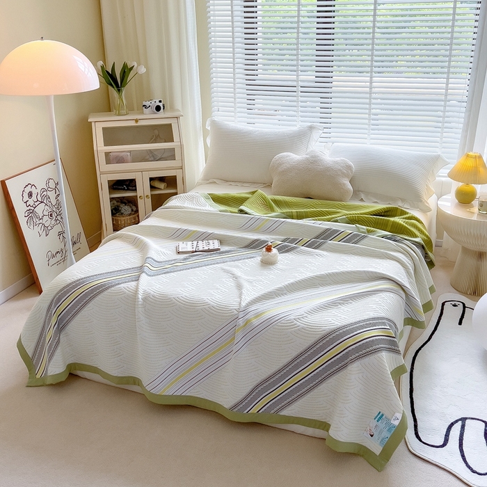 91家纺网 家纺一手货源 找家纺 馨乐家纺 2026新款三层纱针织夏凉被夏被被子被芯盖毯 春竹