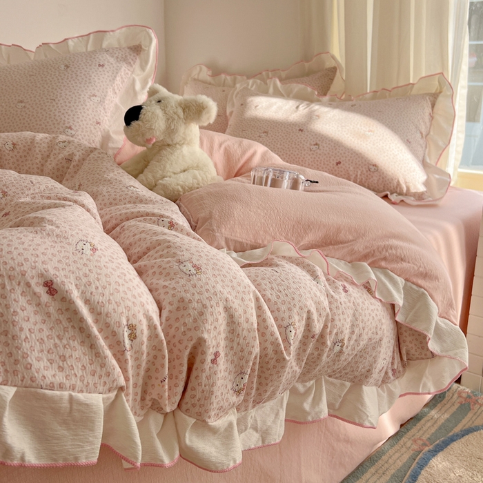 91家纺网 家纺一手货源 找家纺 柒月家居 2026新款小清新木棉皱皱纱花边款四件套 豹纹粉