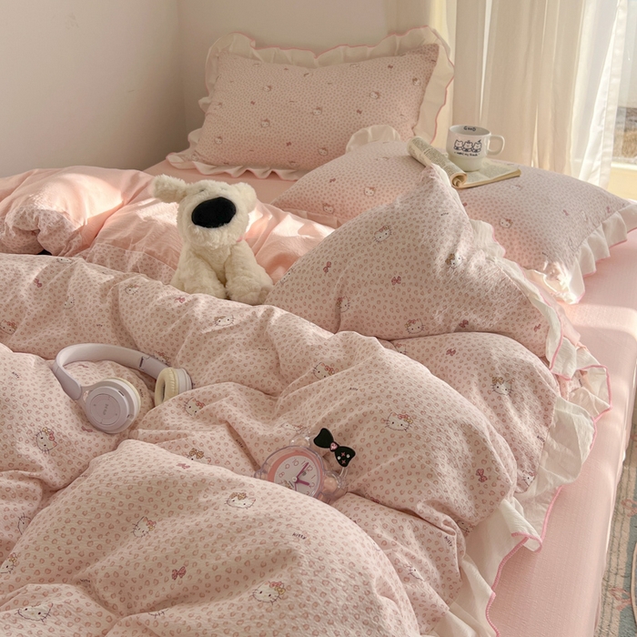 91家纺网 家纺一手货源 找家纺 柒月家居 2026新款小清新木棉皱皱纱花边款四件套 豹纹粉