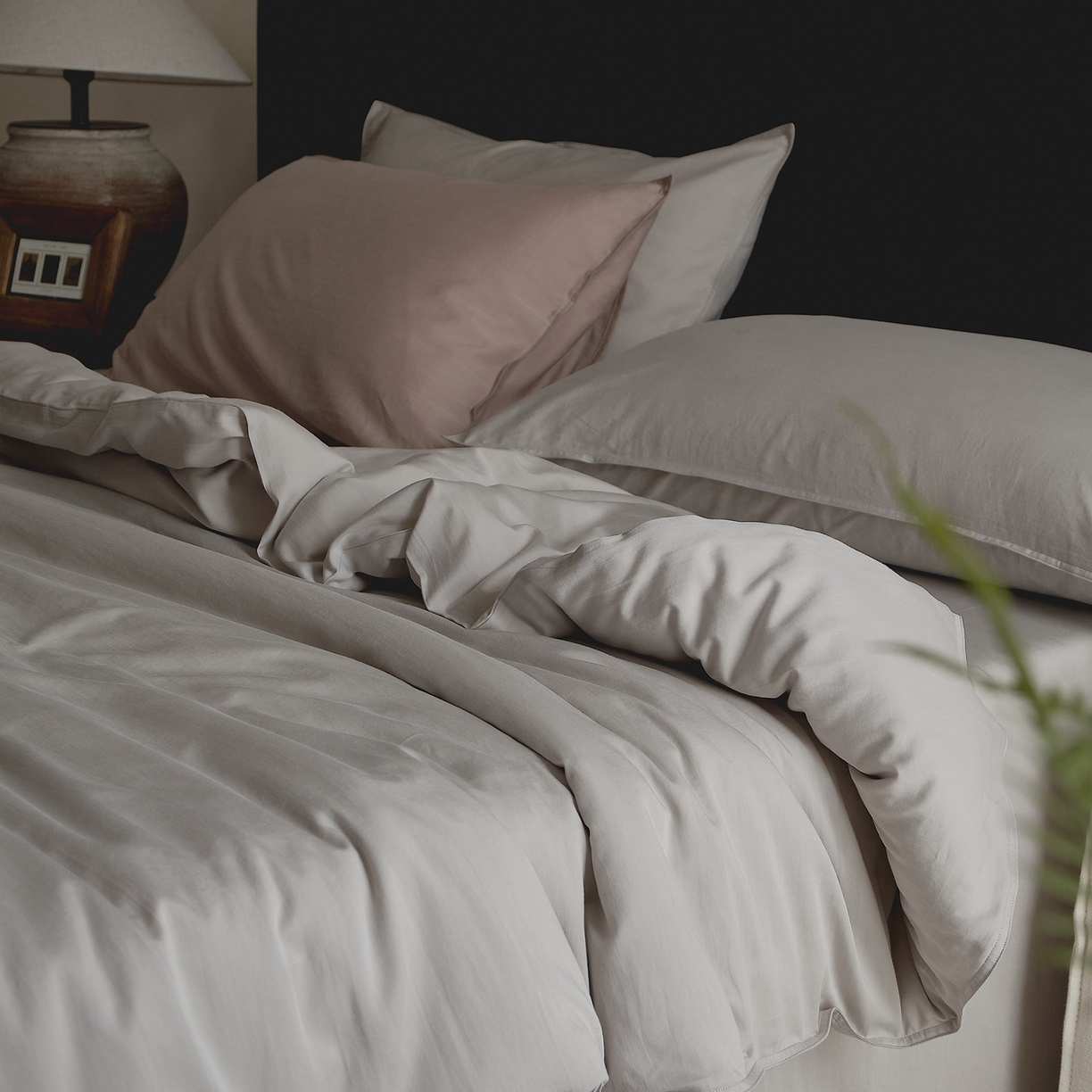 91家纺网 家纺一手货源 找家纺 涞澳家纺 2026新款80水洗天丝棉四件套-简序 简序-星辰灰