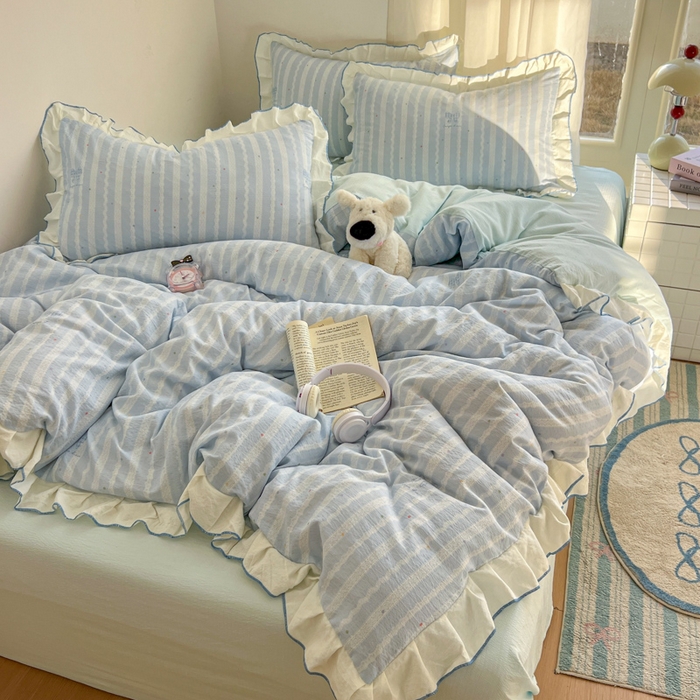 91家纺网 家纺一手货源 找家纺 柒月家居 2026新款小清新木棉皱皱纱花边款四件套 蝴蝶结蓝