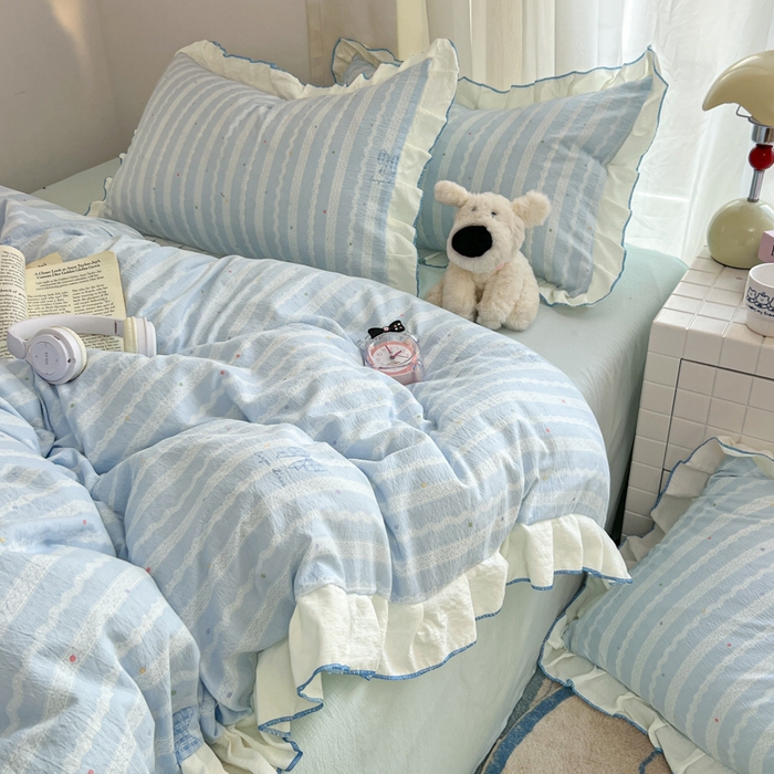 91家纺网 家纺一手货源 找家纺 柒月家居 2026新款小清新木棉皱皱纱花边款四件套 蝴蝶结蓝