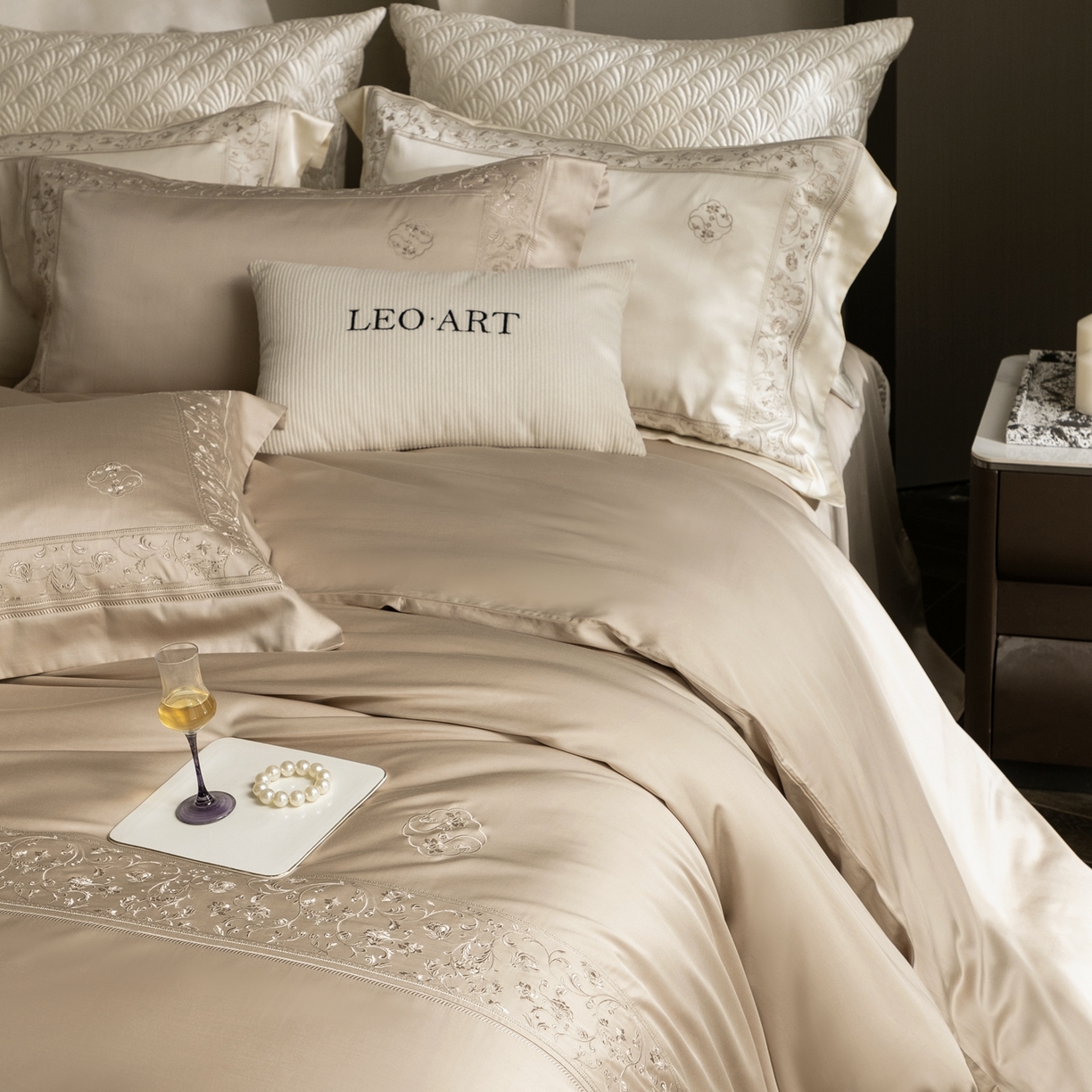 91家纺网 家纺一手货源 找家纺 涞澳家纺 2026新款东帝兴岚雾天丝棉四件套-春风漫舞 春风漫舞-乳褐