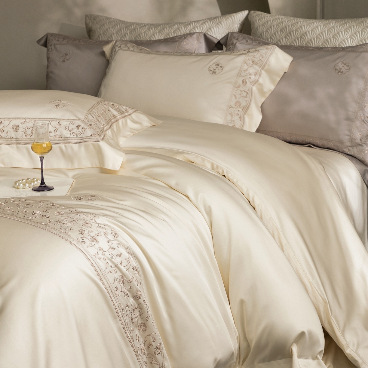 91家纺网 家纺一手货源 找家纺 （总）涞澳家纺 2026新款东帝兴岚雾天丝棉四件套-春风漫舞