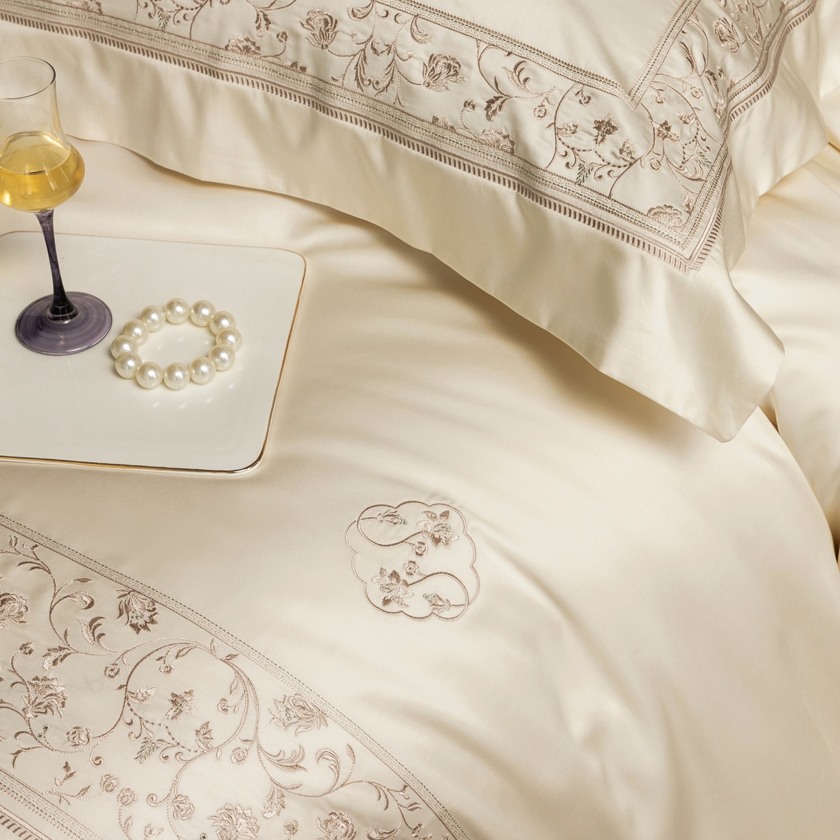 91家纺网 家纺一手货源 找家纺 （总）涞澳家纺 2026新款东帝兴岚雾天丝棉四件套-春风漫舞