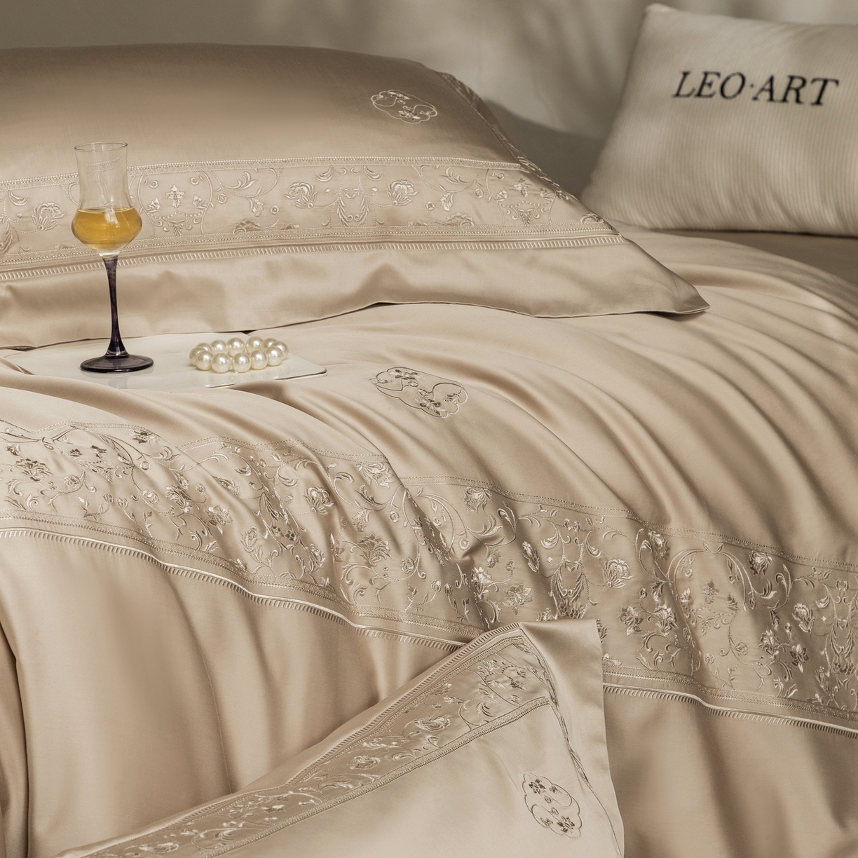 91家纺网 家纺一手货源 找家纺 涞澳家纺 2026新款东帝兴岚雾天丝棉四件套-春风漫舞 春风漫舞-乳褐