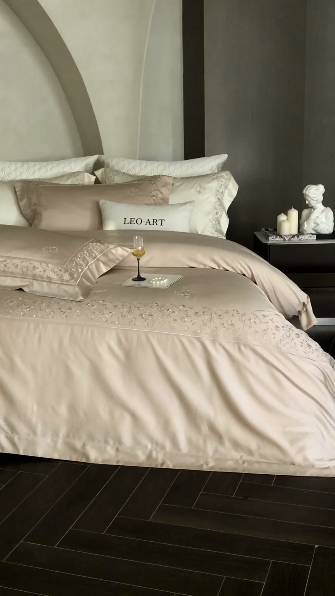 91家纺网 家纺一手货源 找家纺 涞澳家纺 2026新款东帝兴岚雾天丝棉四件套-春风漫舞 春风漫舞-乳褐