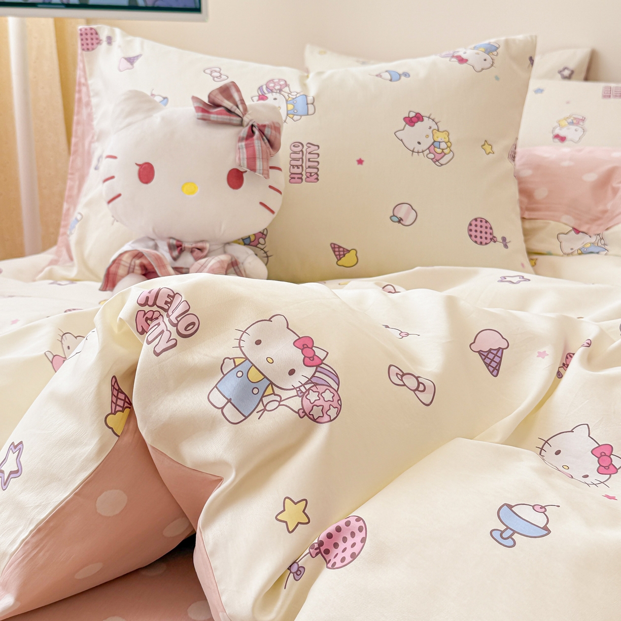 91家纺网 家纺一手货源 找家纺 简宜家居（朝初家纺） 2026新款40支100%纯棉全棉13070斜纹四件套-三丽鸥卡通系列 hello kitty