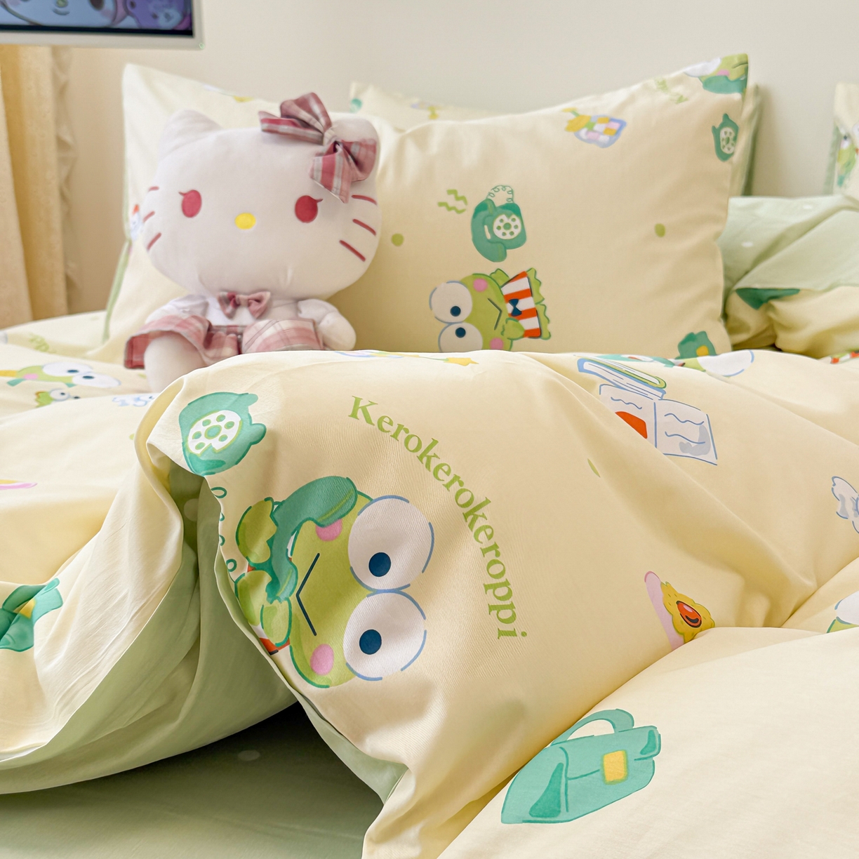 91家纺网 家纺一手货源 找家纺 简宜家居（朝初家纺） 2026新款40支100%纯棉全棉13070斜纹四件套-三丽鸥卡通系列 可洛比