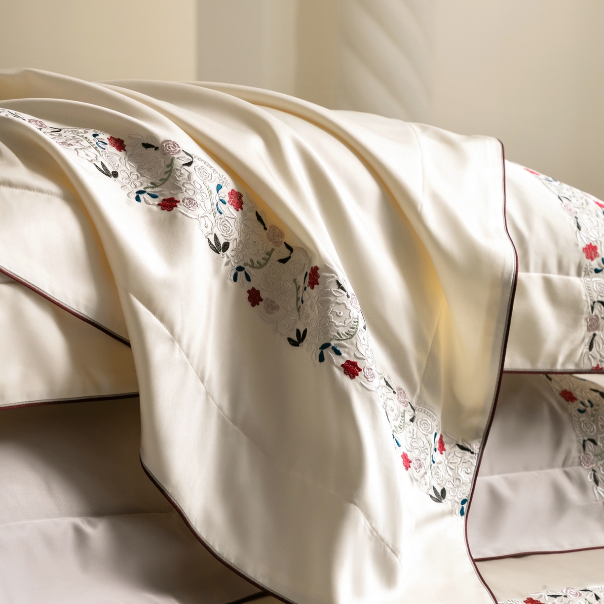 91家纺网 家纺一手货源 找家纺 涞澳家纺 2026新款东帝兴岚雾天丝棉四件套-云莳记 云莳记-纯净白