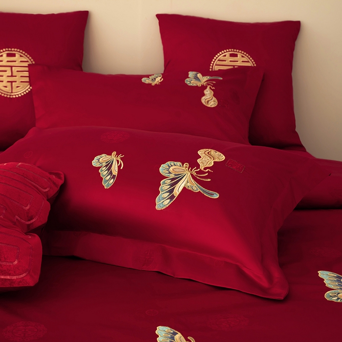 91家纺网 家纺一手货源 找家纺 甜咪咪婚庆 2026新品婚庆50双股100支提花长绒棉全棉床单床盖款结婚四件套多件套   结婚需备品 蝶恋花