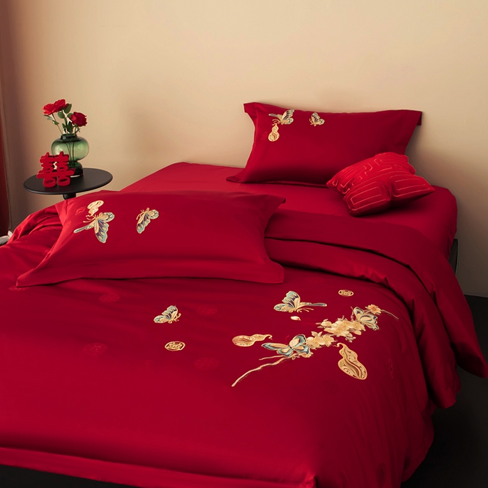 91家纺网 家纺一手货源 找家纺 甜咪咪婚庆 2026新品婚庆50双股100支提花长绒棉全棉床单床盖款结婚四件套多件套   结婚需备品 蝶恋花