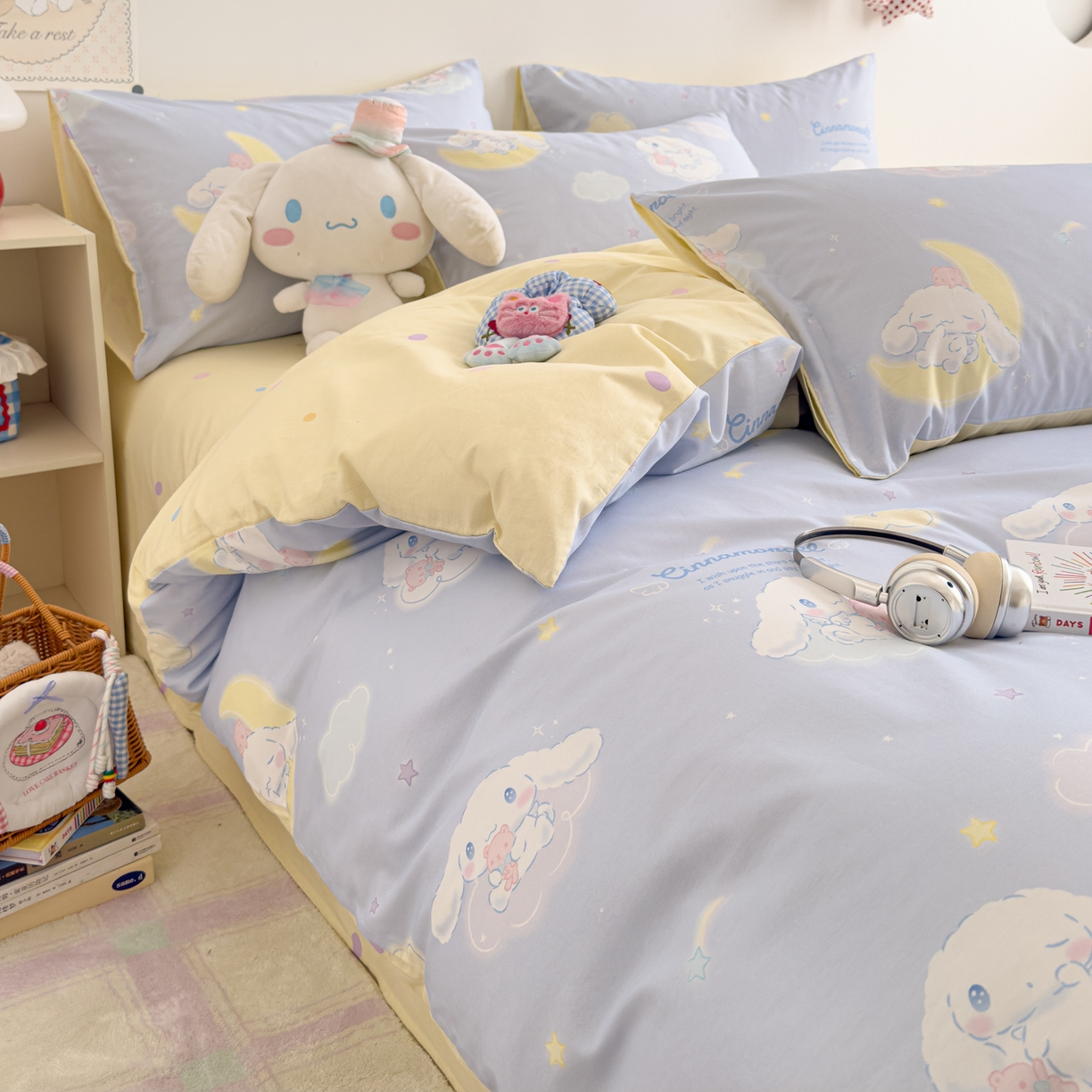 91家纺网 家纺一手货源 找家纺 简宜家居（朝初家纺） 2026新款40支100%纯棉全棉13070斜纹四件套-三丽鸥卡通系列 云朵玉桂蓝