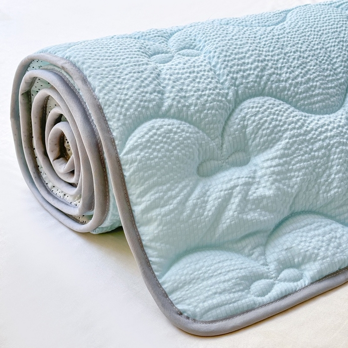 91家纺网 家纺一手货源 找家纺 （总）麒东家纺 2026新款春夏泡泡纱夹棉床垫系列