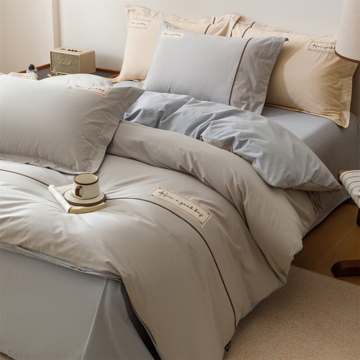 91家纺网 家纺一手货源 找家纺 （总）艾莱家纺 2026新款A类水洗棉加厚绣花刺绣四件套-卡尔文