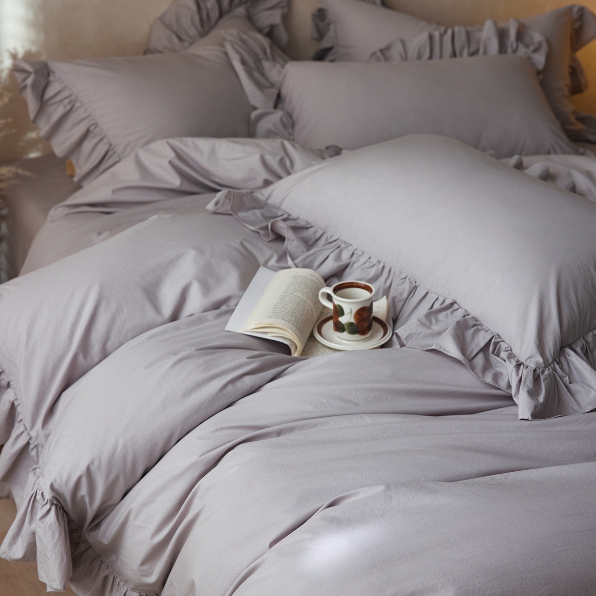 91家纺网 家纺一手货源 找家纺 涞澳家纺 2026新款全棉纯棉水洗棉纯色花边款四件套-珠若 珠若-浅灰