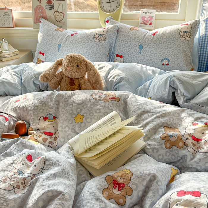 91家纺网 家纺一手货源 找家纺 柒月家居 2026新款云感皱皱纱小清新木棉四件套 哈喽猫咪-蓝