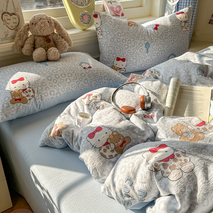 91家纺网 家纺一手货源 找家纺 柒月家居 2026新款云感皱皱纱小清新木棉四件套 哈喽猫咪-蓝