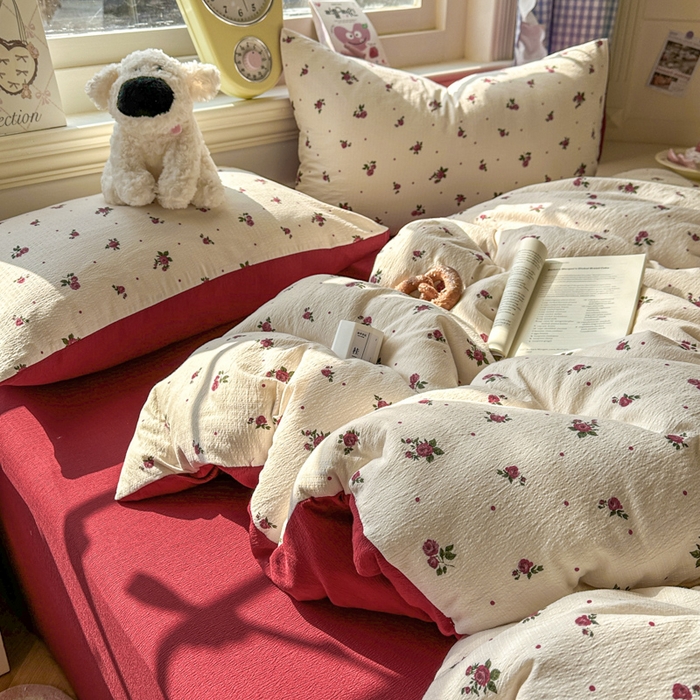 91家纺网 家纺一手货源 找家纺 柒月家居 2026新款云感皱皱纱小清新木棉四件套 玫瑰园