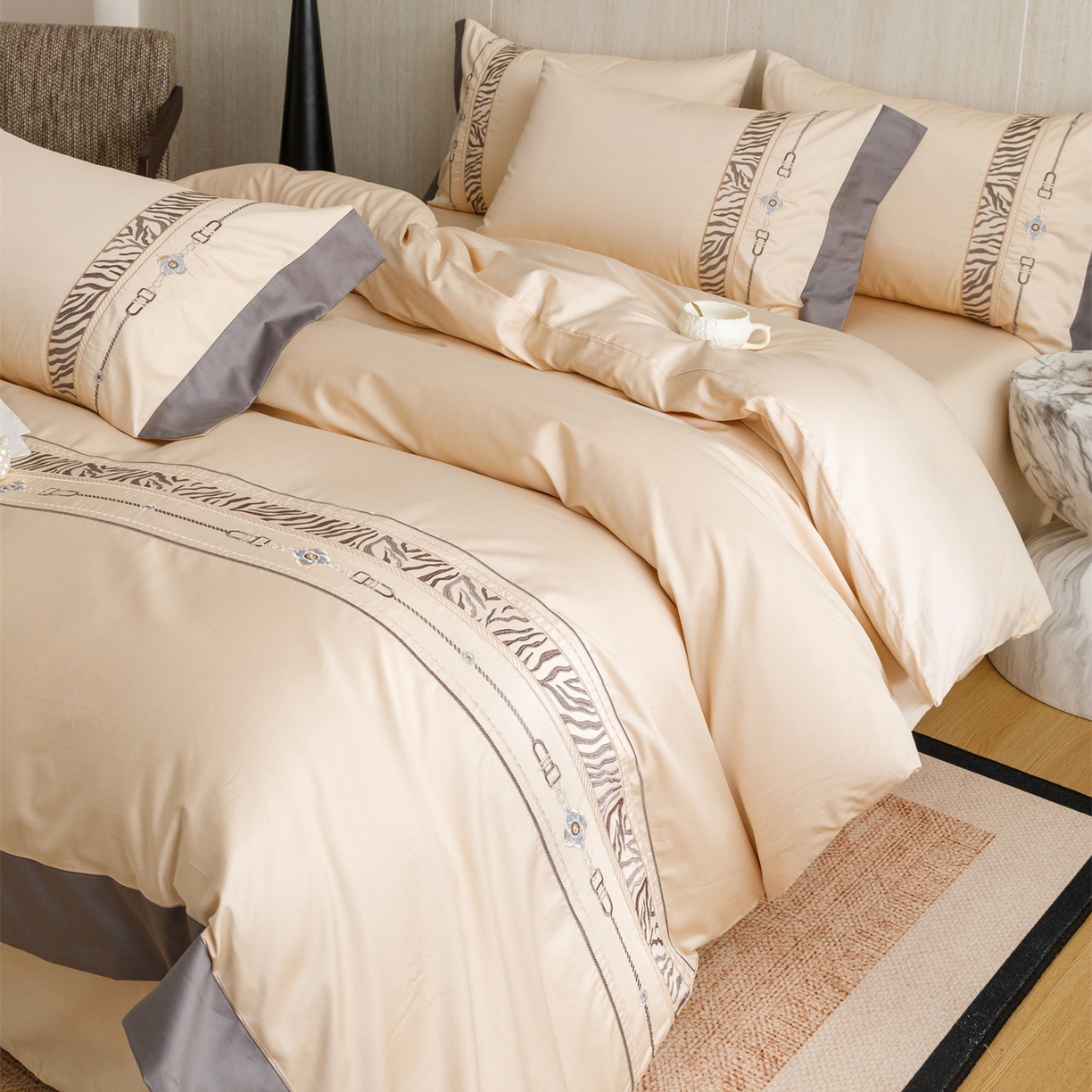 91家纺网 家纺一手货源 找家纺 （总）艾莱家纺 2026新款棉麻刺绣花边款四件套花屿熙