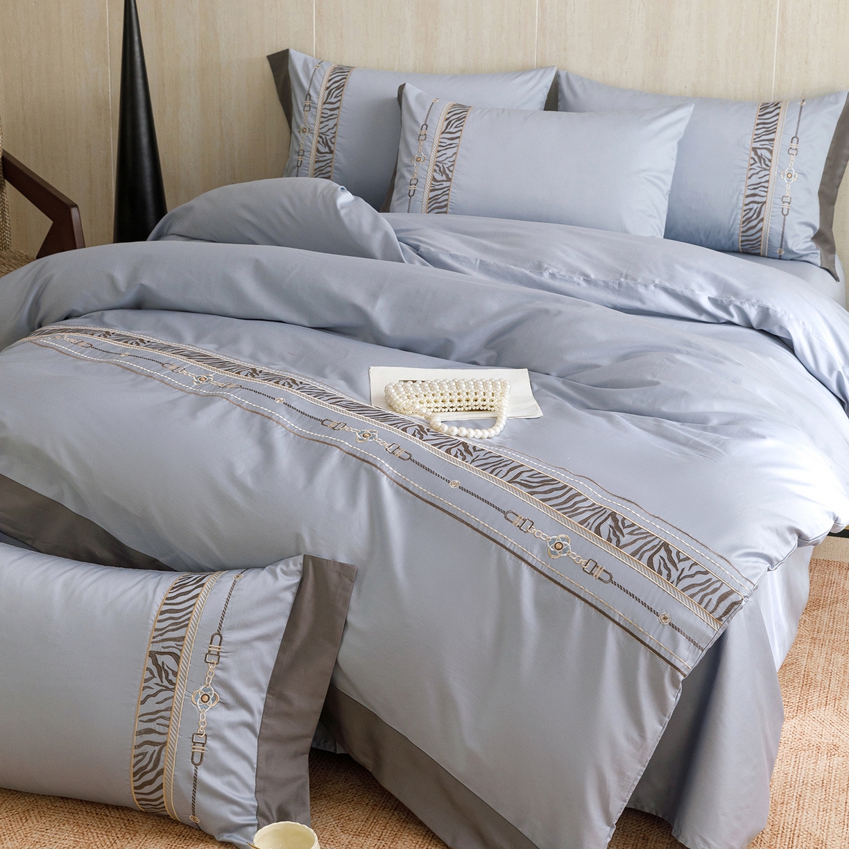 91家纺网 家纺一手货源 找家纺 艾莱家纺 2026新款A类长绒棉纯棉刺绣四件套-奢意 奢意-水波蓝