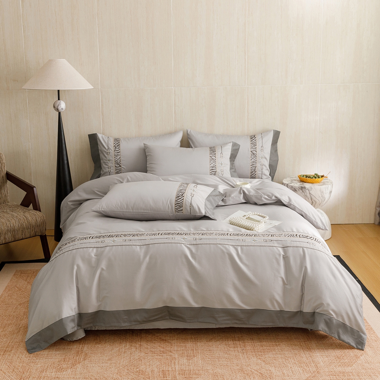 91家纺网 家纺一手货源 找家纺 艾莱家纺 2026新款A类长绒棉纯棉刺绣四件套-奢意 奢意-紫灰