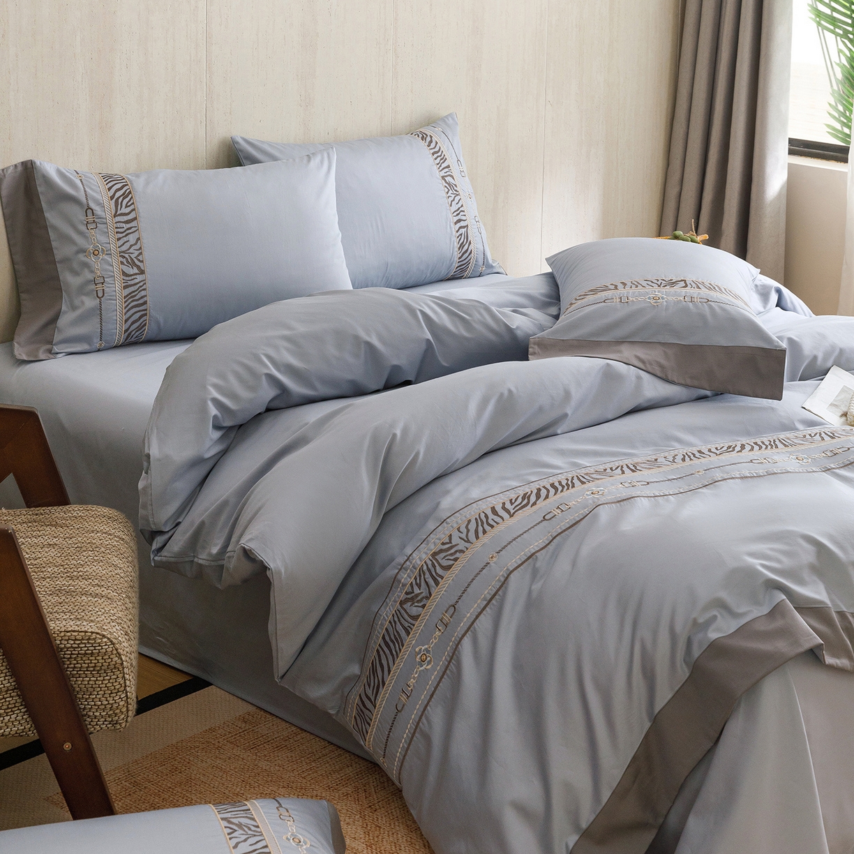 91家纺网 家纺一手货源 找家纺 艾莱家纺 2026新款A类长绒棉纯棉刺绣四件套-奢意 奢意-水波蓝