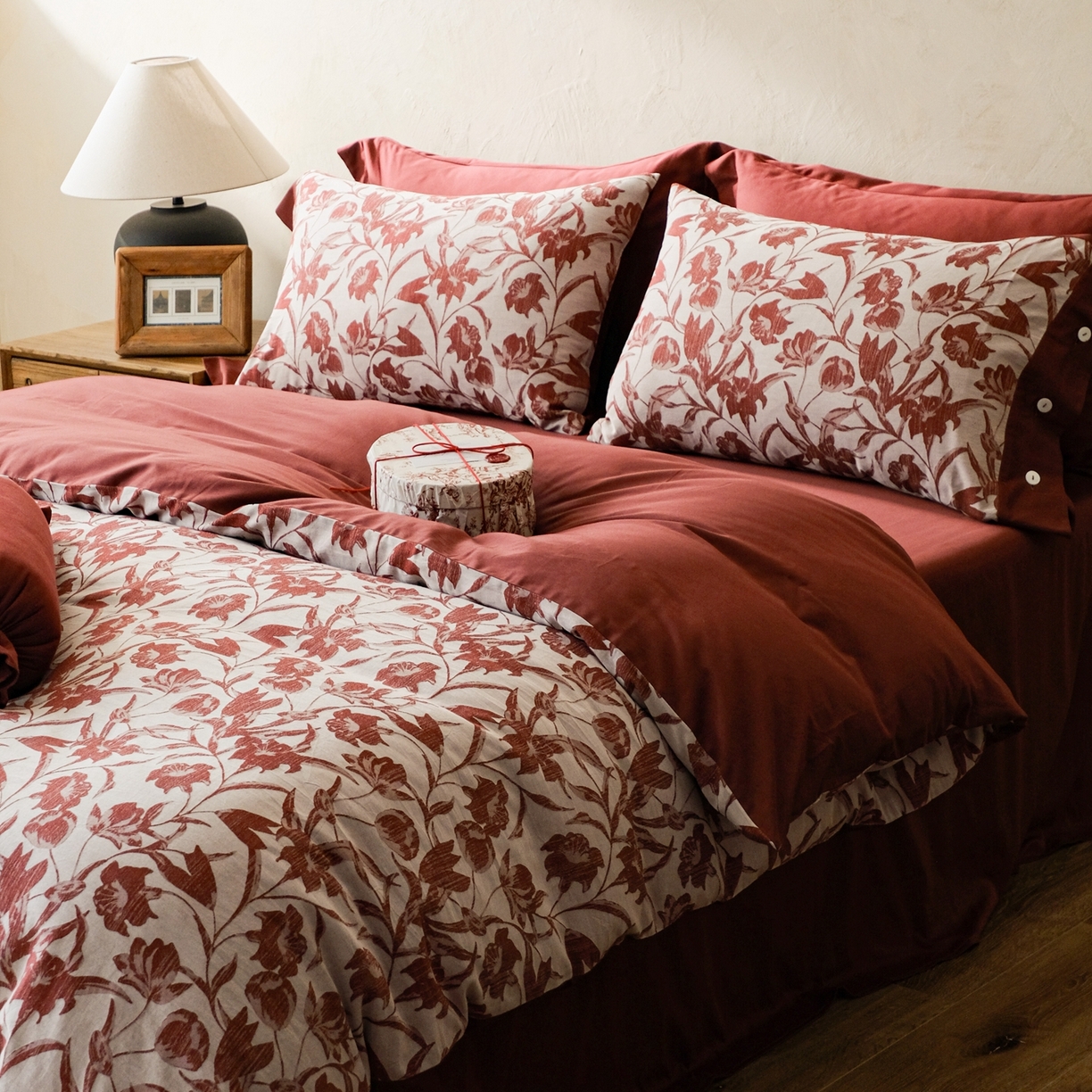 91家纺网 家纺一手货源 找家纺 （总）涞澳家纺 2026新款全棉纯棉色织提花（婚庆）四件套