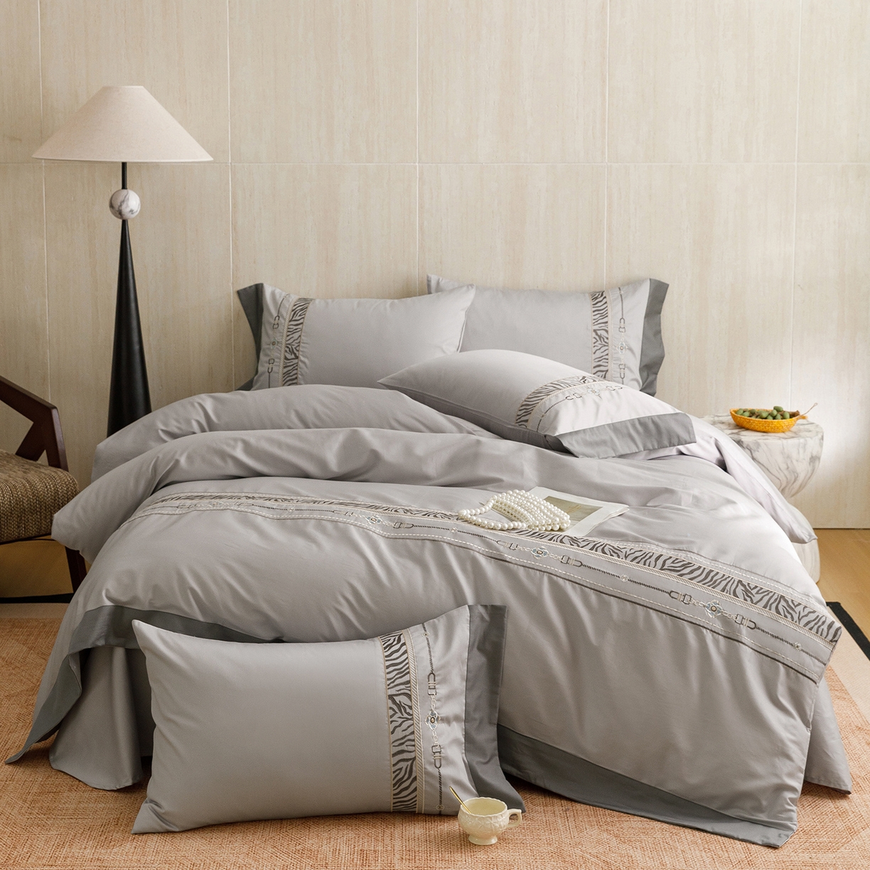 91家纺网 家纺一手货源 找家纺 艾莱家纺 2026新款A类长绒棉纯棉刺绣四件套-奢意 奢意-紫灰