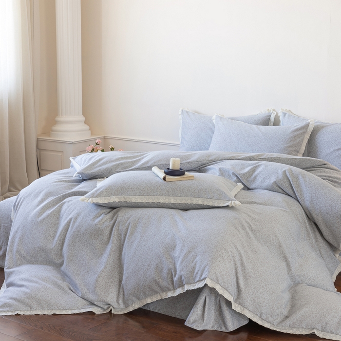 91家纺网 家纺一手货源 找家纺 巧玲珑 2026春夏新款新疆棉磨毛花边工艺款四件套 青禾-灰