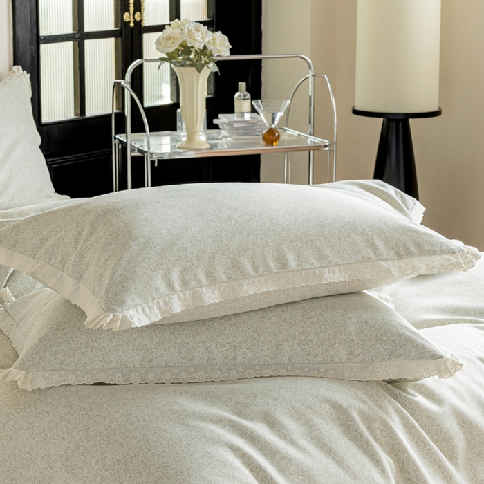 91家纺网 家纺一手货源 找家纺 巧玲珑 2026春夏新款新疆棉磨毛花边工艺款四件套 繁花-草绿