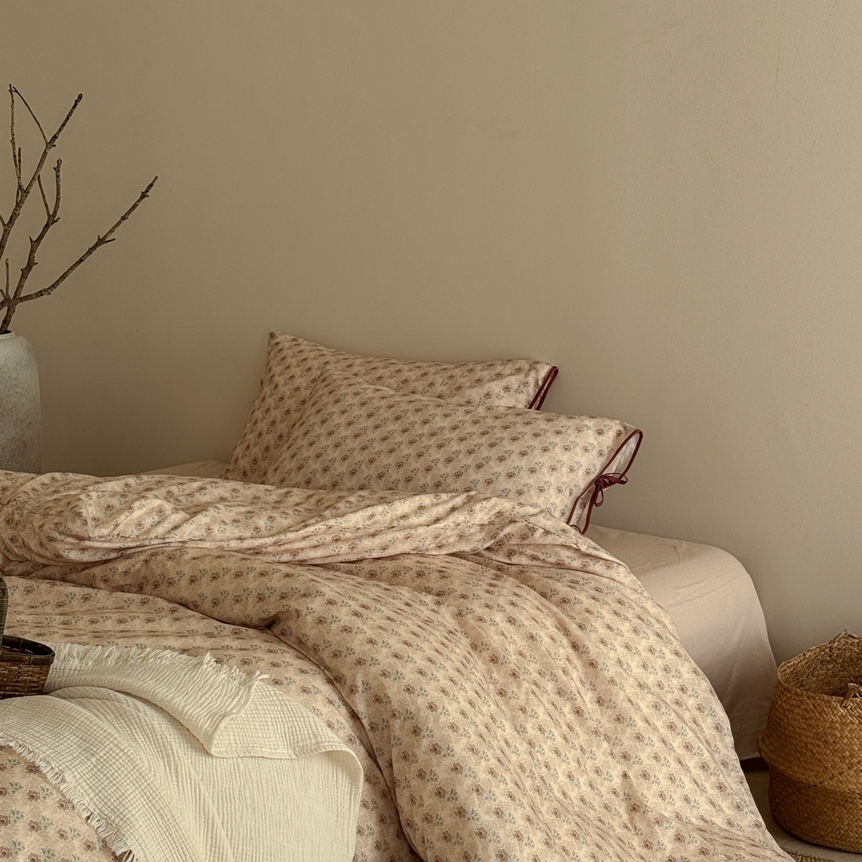 91家纺网 家纺一手货源 找家纺 涞澳家纺 2026新款全棉纯棉双层纱四件套 木槿花开