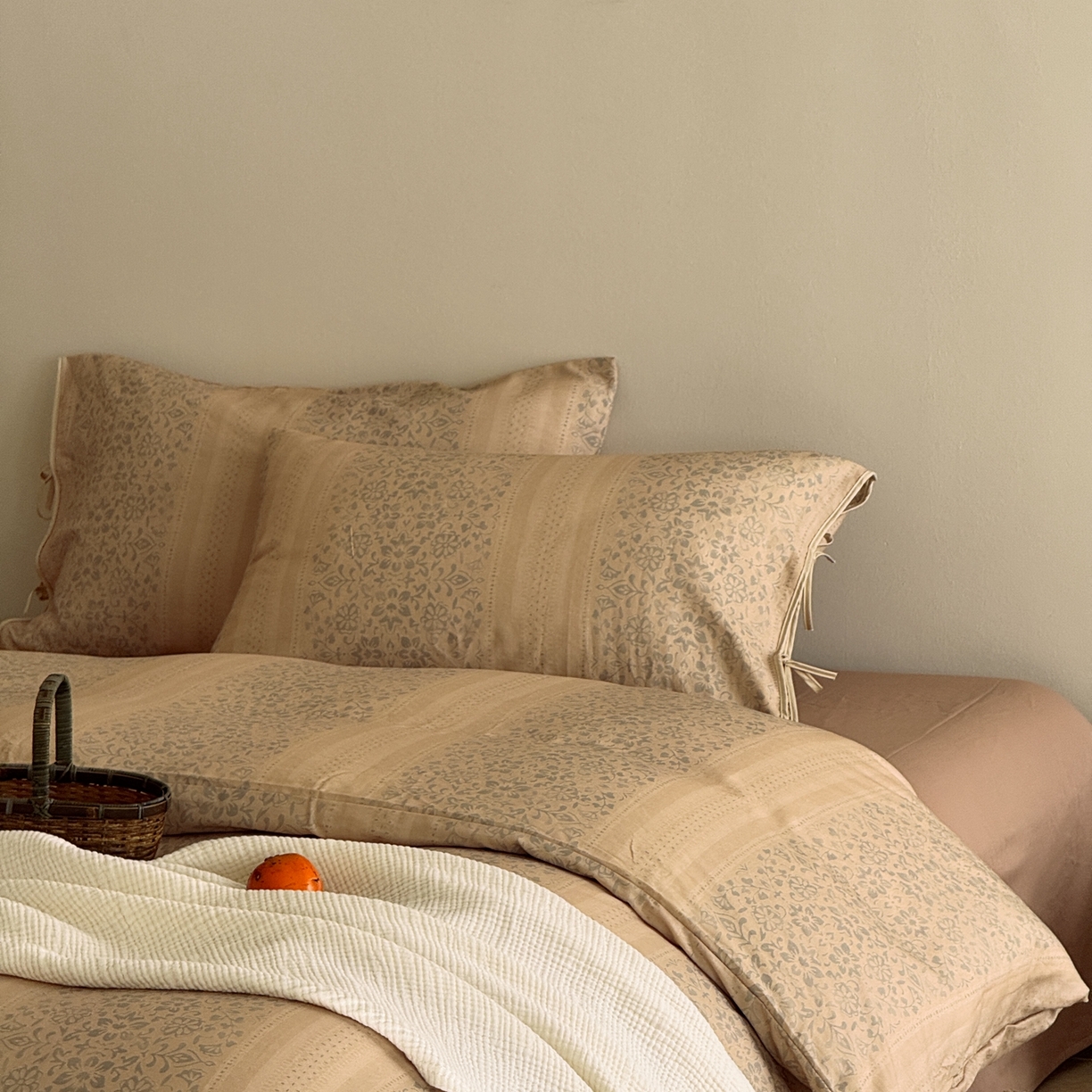 91家纺网 家纺一手货源 找家纺 涞澳家纺 2026新款全棉纯棉双层纱四件套 樱吹絮落