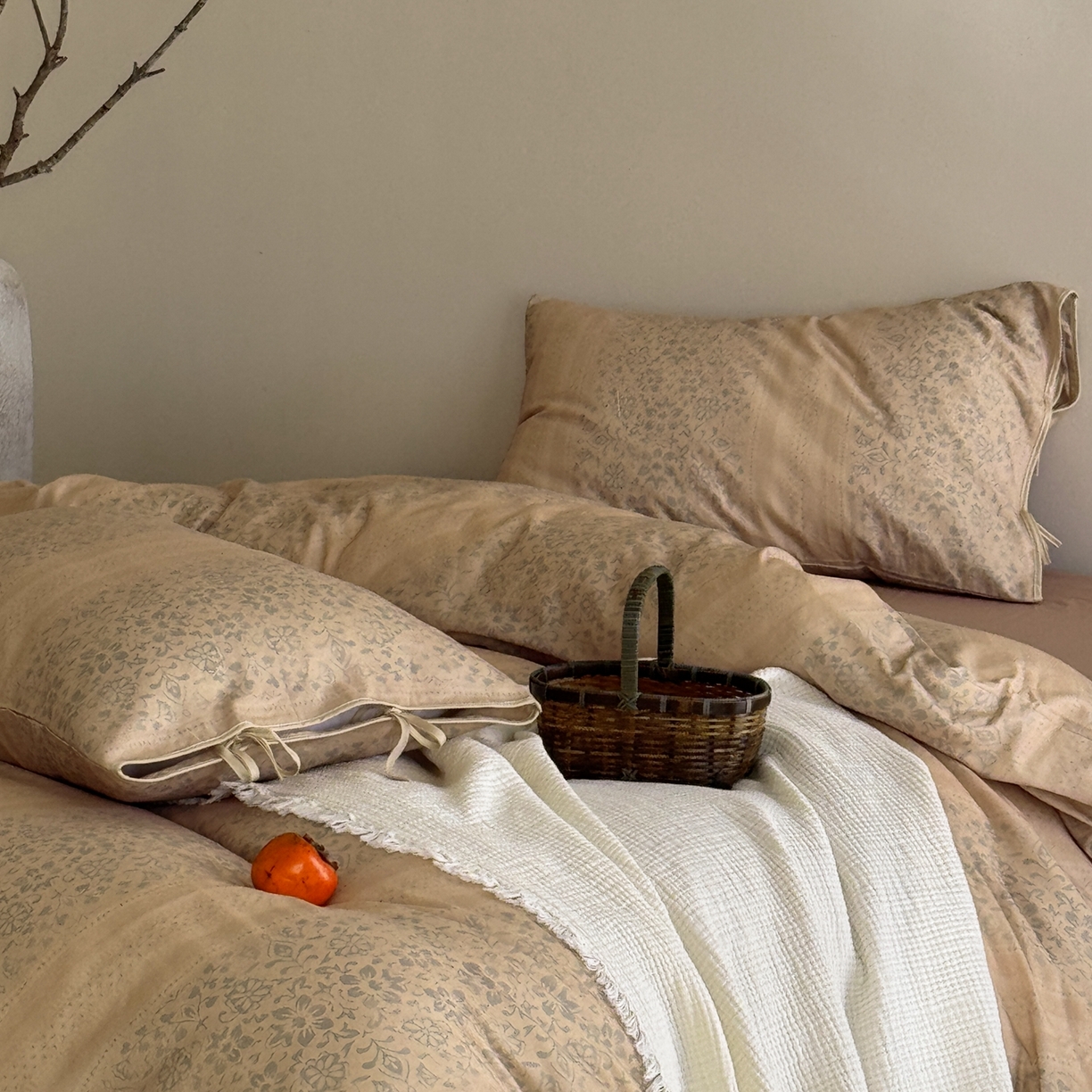 91家纺网 家纺一手货源 找家纺 涞澳家纺 2026新款全棉纯棉双层纱四件套 樱吹絮落