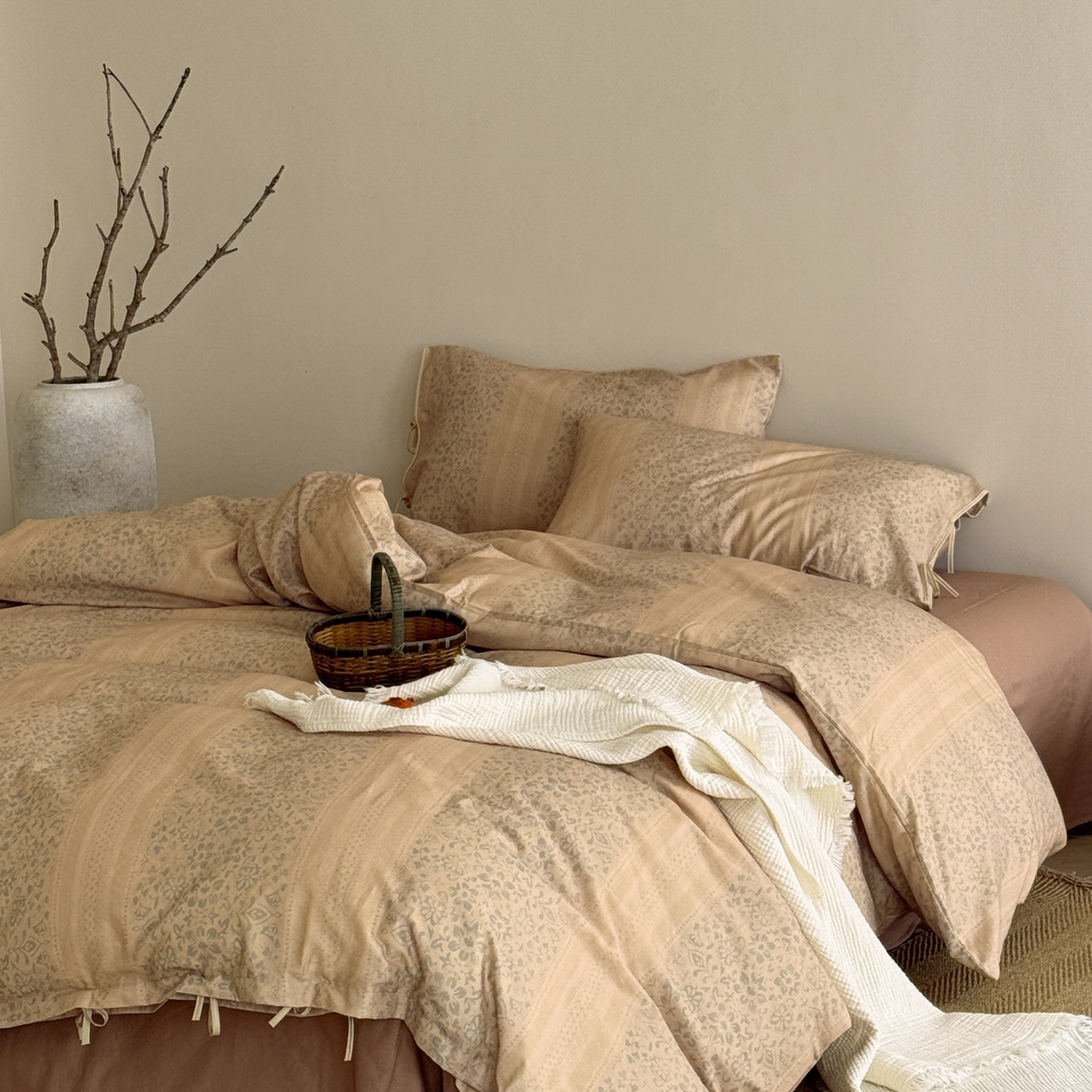 91家纺网 家纺一手货源 找家纺 涞澳家纺 2026新款全棉纯棉双层纱四件套 樱吹絮落