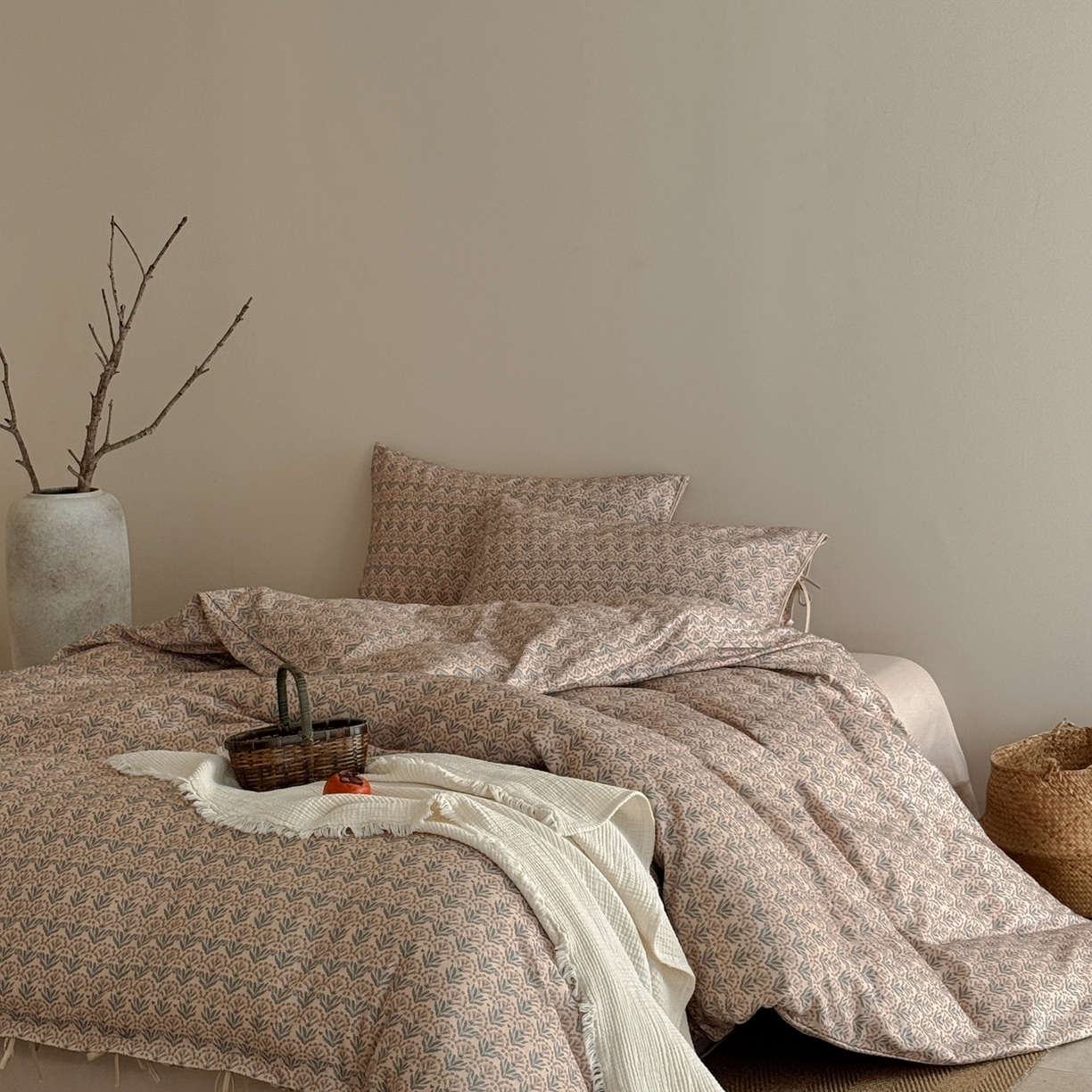 91家纺网 家纺一手货源 找家纺 涞澳家纺 2026新款全棉纯棉双层纱四件套 雨棠酌春