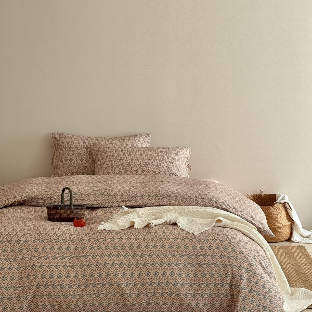 91家纺网 家纺一手货源 找家纺 涞澳家纺 2026新款全棉纯棉双层纱四件套 雨棠酌春