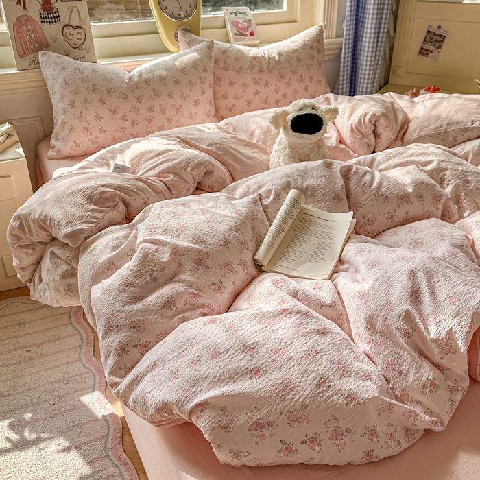 91家纺网 家纺一手货源 找家纺 柒月家居 2026新款云感皱皱纱小清新木棉四件套 碎花飘飘