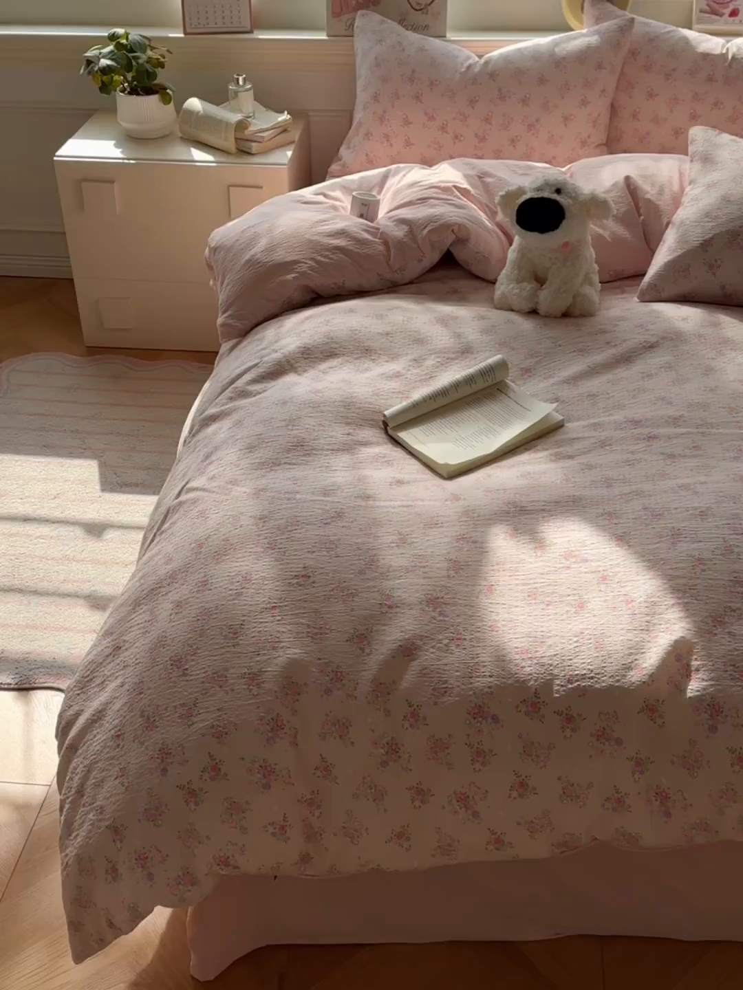 91家纺网 家纺一手货源 找家纺 柒月家居 2026新款云感皱皱纱小清新木棉四件套 碎花飘飘