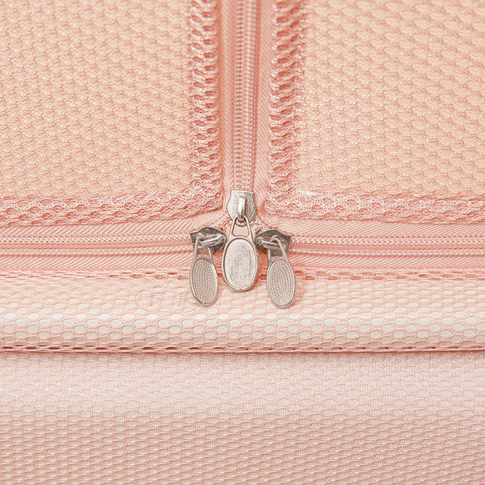 91家纺网 家纺一手货源 找家纺 雪姿家纺 2026新款T+U型刺绣花边床笠回底款三开门外穿坐床蚊帐-坐床樱桃 刺绣花边樱桃-温馨粉玉